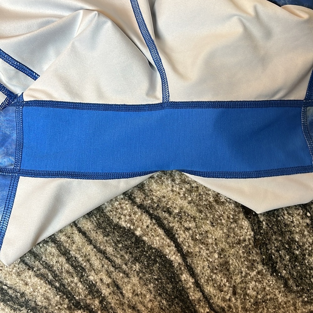Lululemon Speed Track Short Tidal Trip Pipe Dream Blue Size 8 - Picture 9 of 9